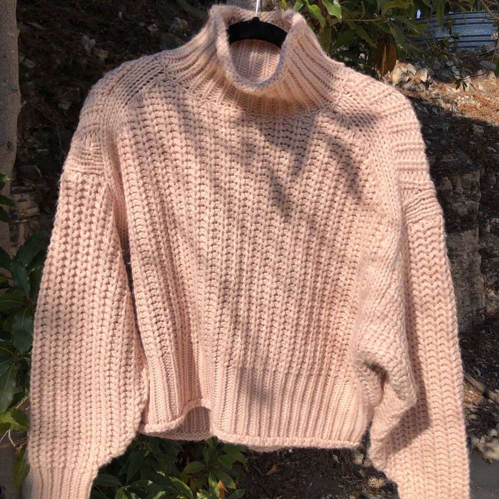 H&M sweater
